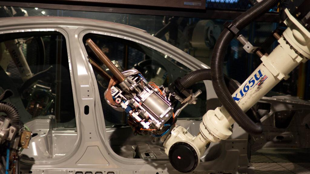 robotic arm automotive industry