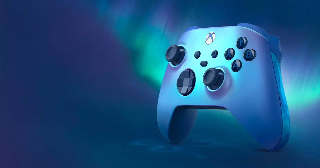 Xbox Aqua Shift Controller