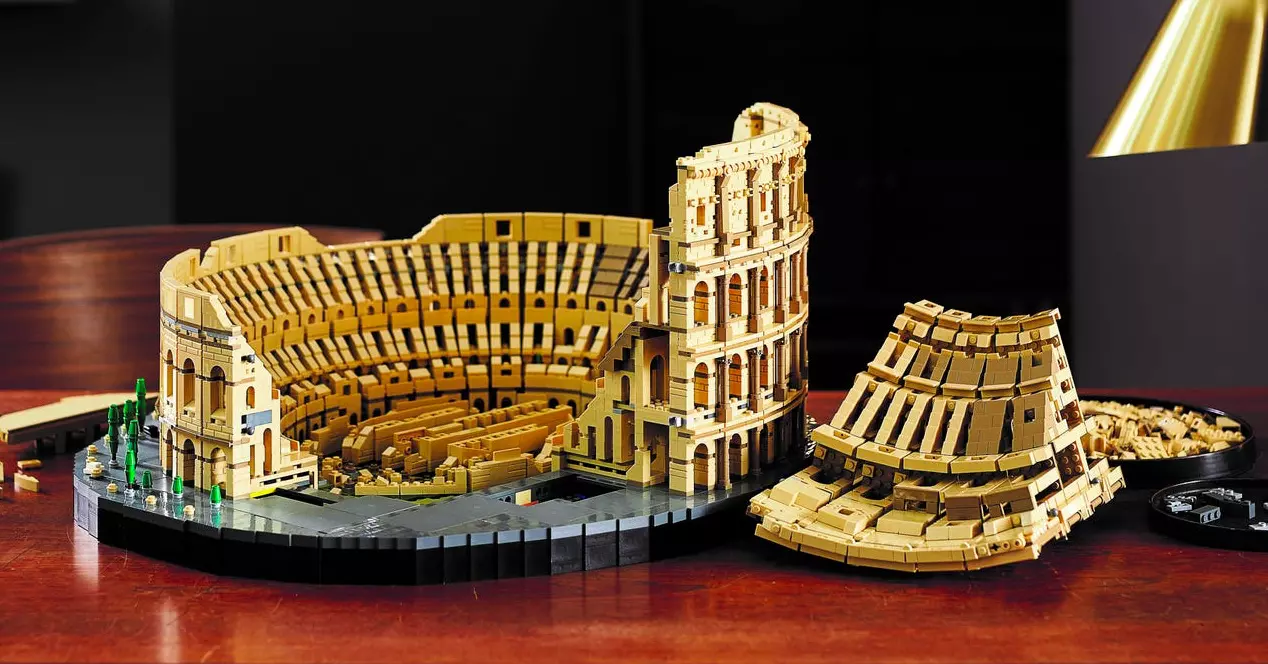 Lego colosseum