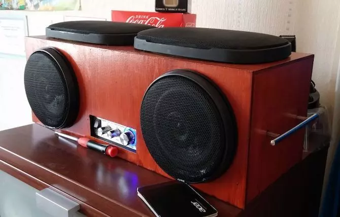 Reuse PC boombox speakers