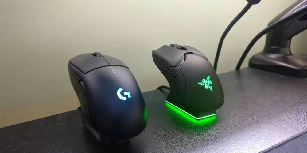 Wireless battery mouse