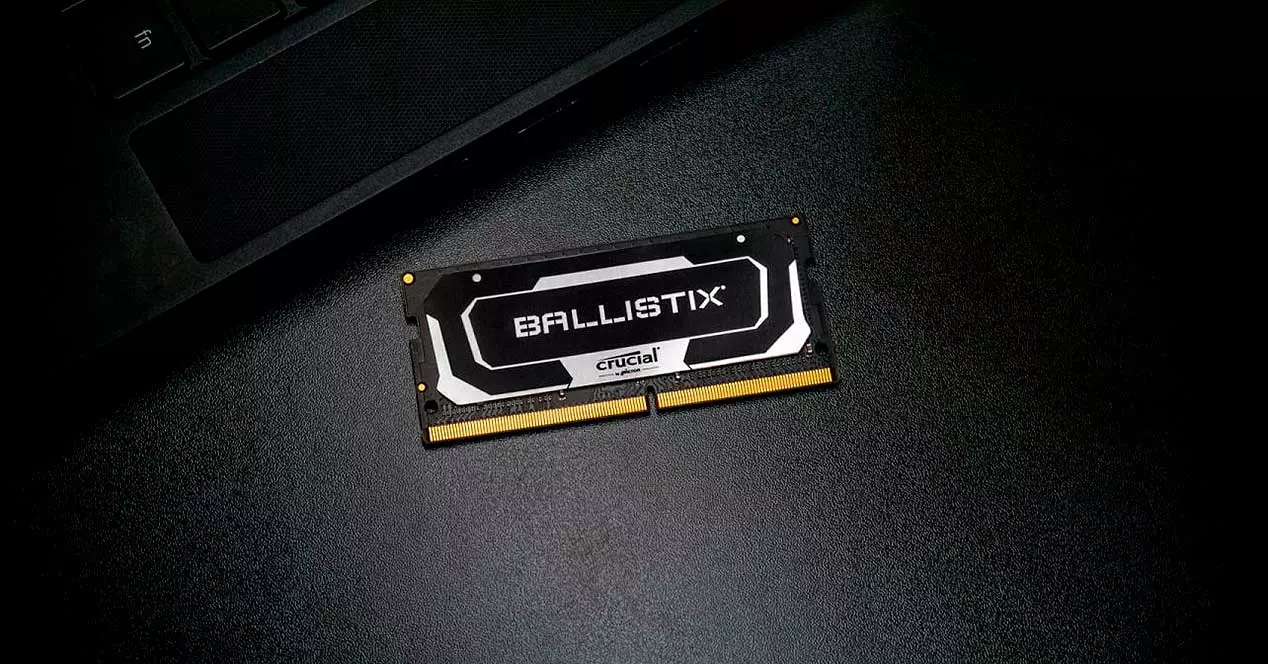 Ballistix-DDR4-3200-MHz-C16-2-x-8-GB-SO-DIMM