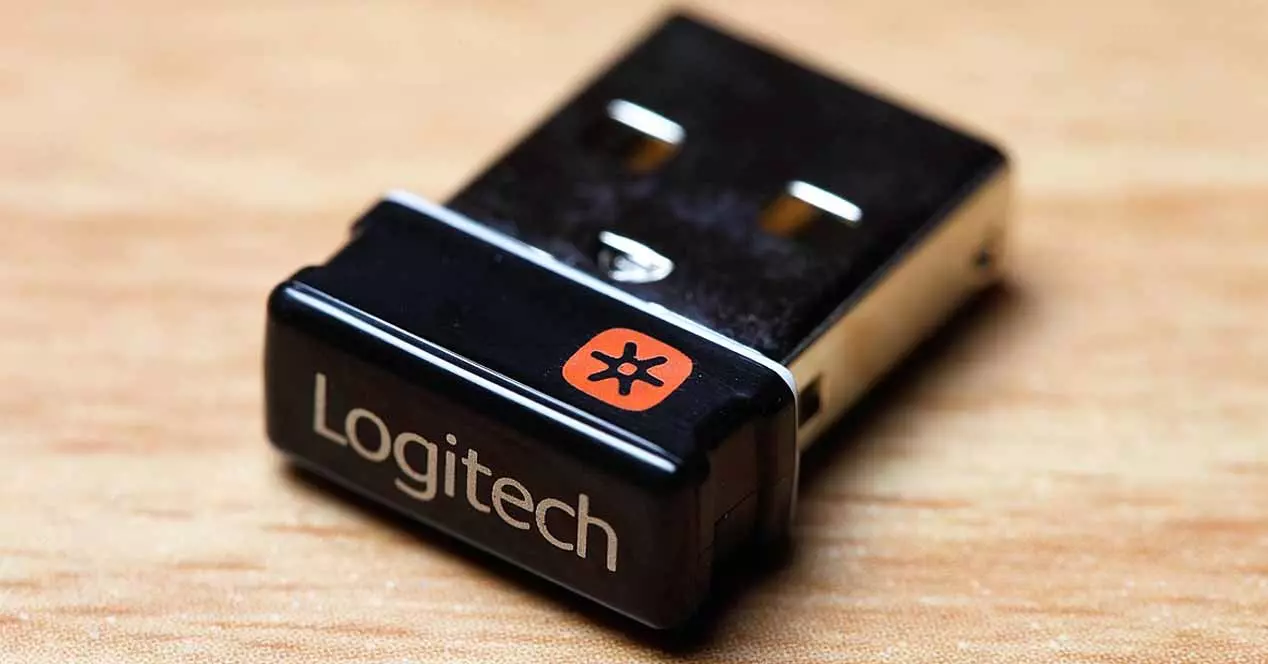 Logitech USB Dongle
