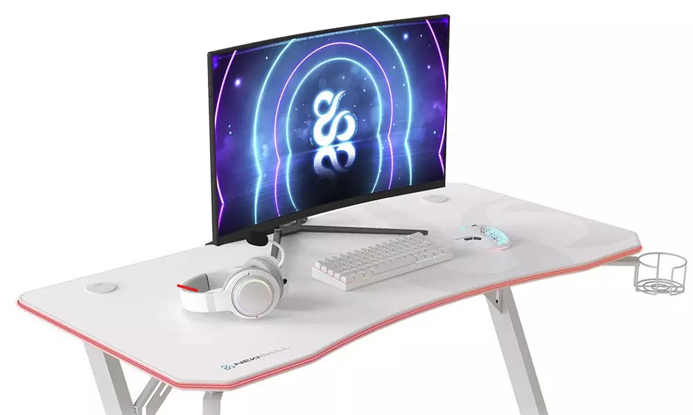 Newskill Ahnur table
