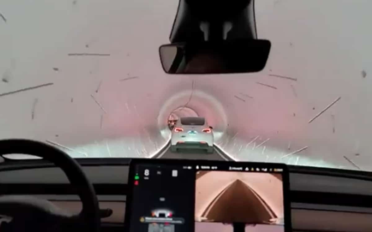 Elon Musk tunnel plug