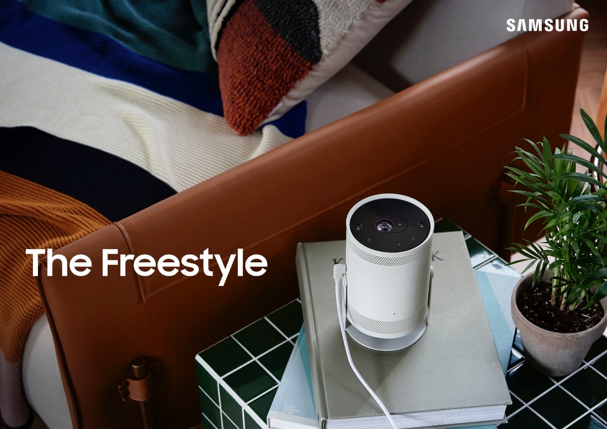 Samsung The Freestyle smart tv projector