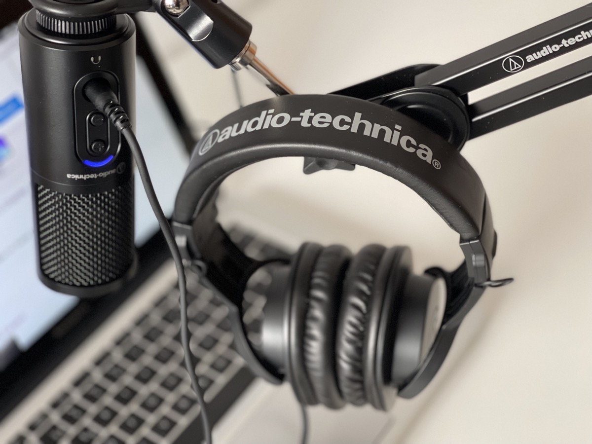 Headphones and Mic Audio-Technica Content Creator Pack