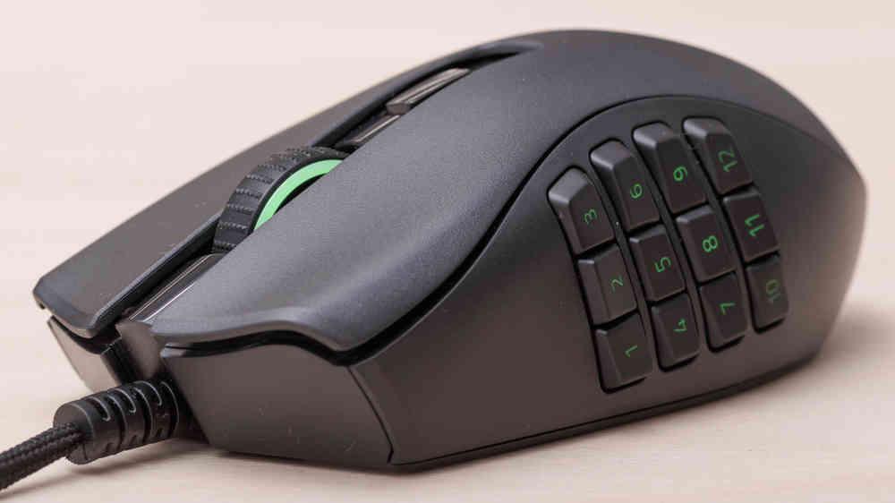 Razer Naga X multi-button mouse