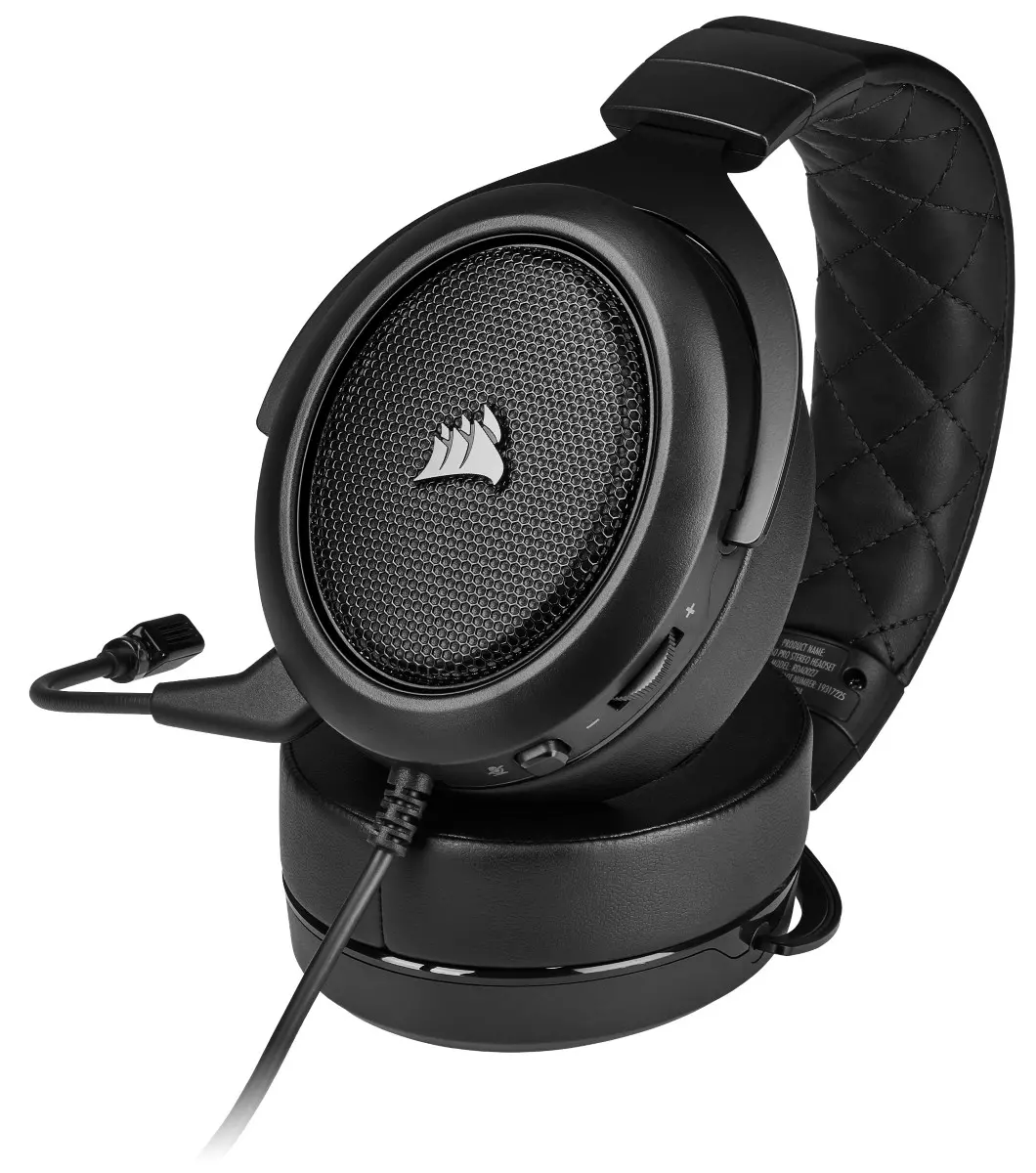 High quality gaming headset with built-in microphone
