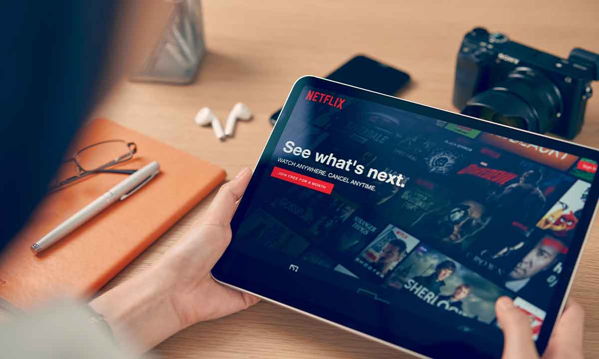 Netflix tests a new system to charge more for shared accounts