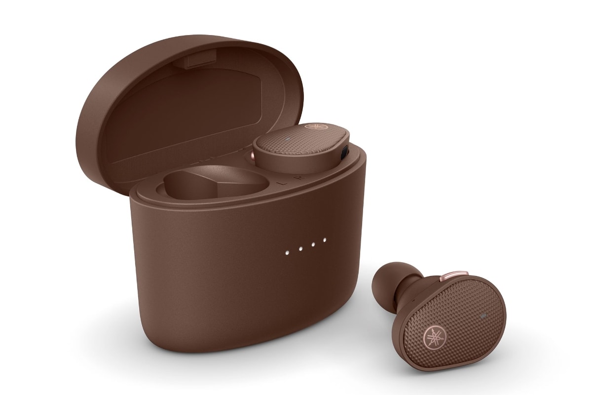 Yamaha TW-E5B brown headphones with case