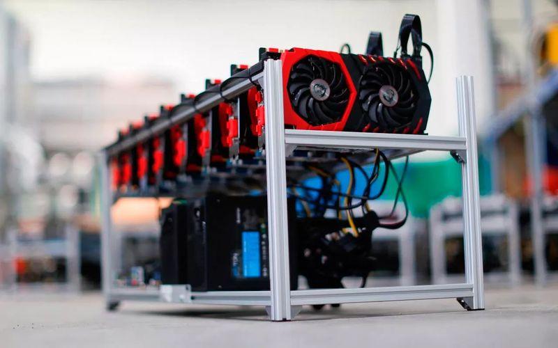 Ethereum mining rig based on NVIDIA and AMD gaming graphics cards