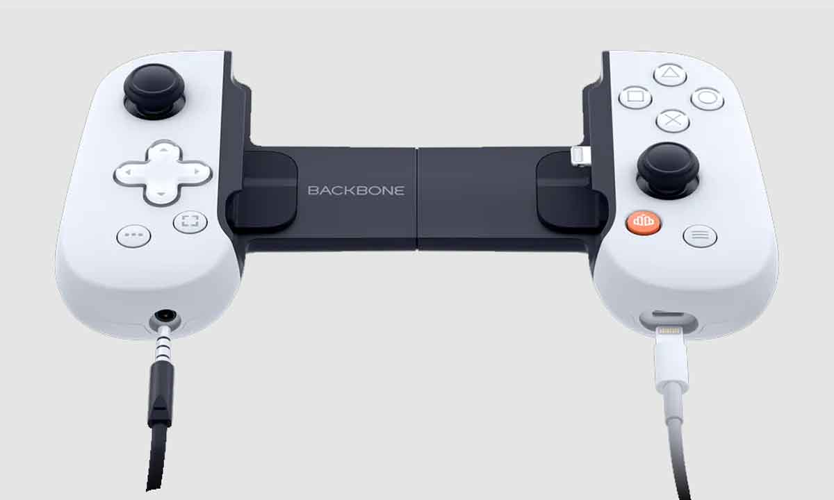 PlayStation Backbone brings (part of) the DualSense experience to iPhone
