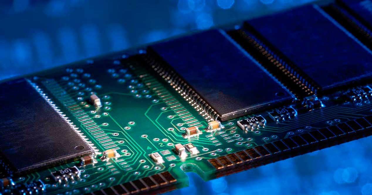NAND-Flash-memory-RAM