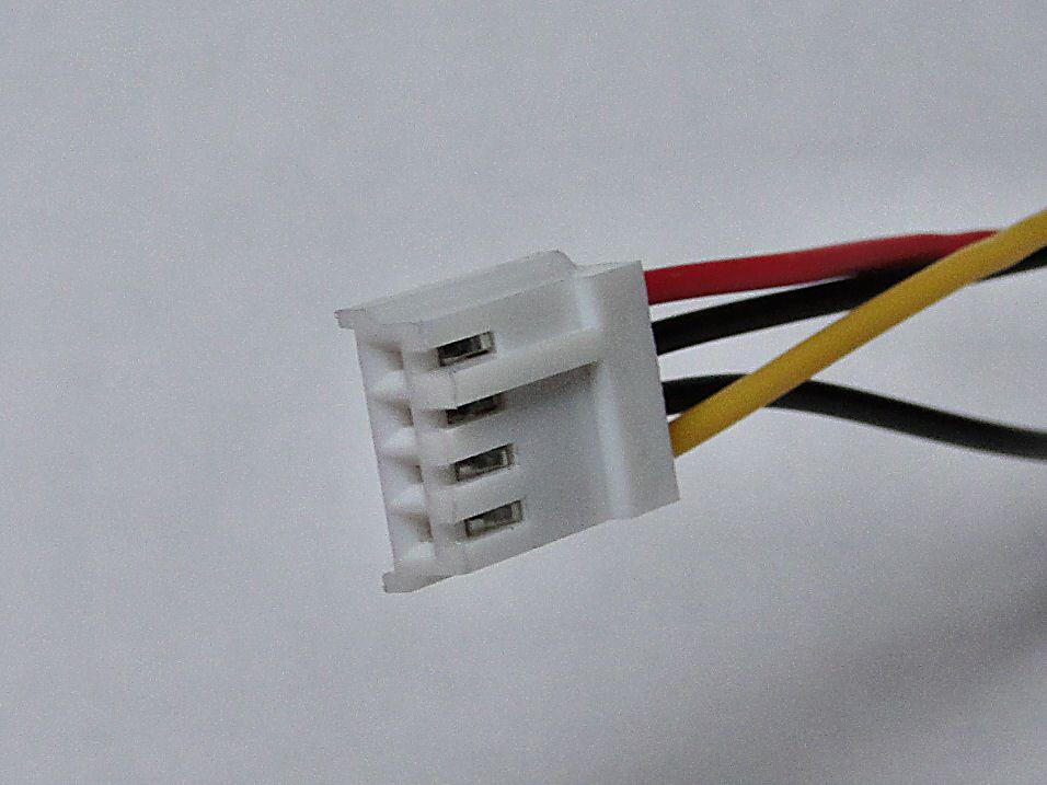 floppy power connector
