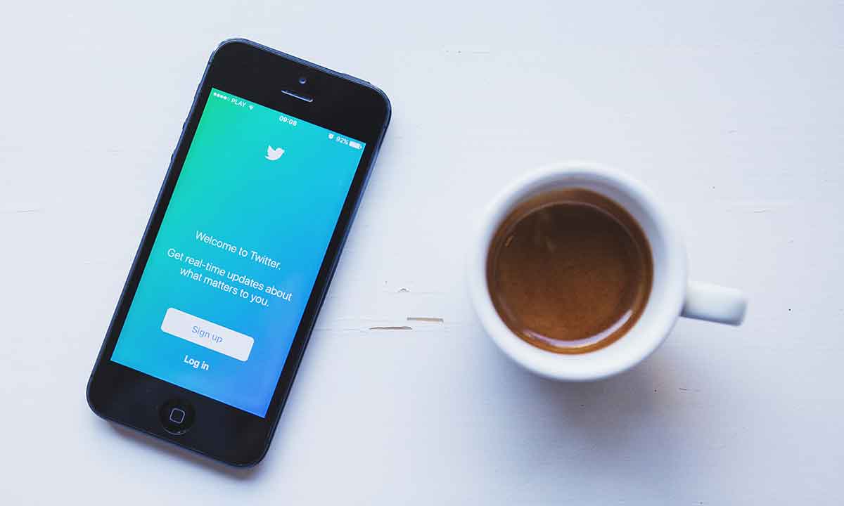 Twitter calls for the return of some laid-off workers