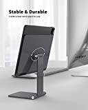 Magnetic support for iPad 