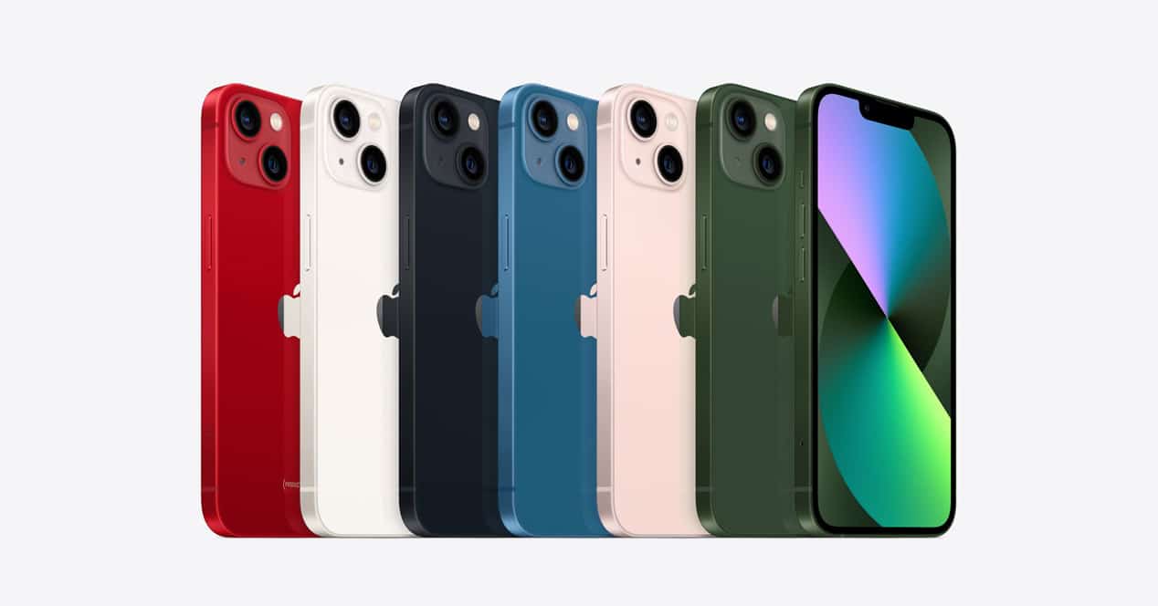 The iPhone 13 in all its colors