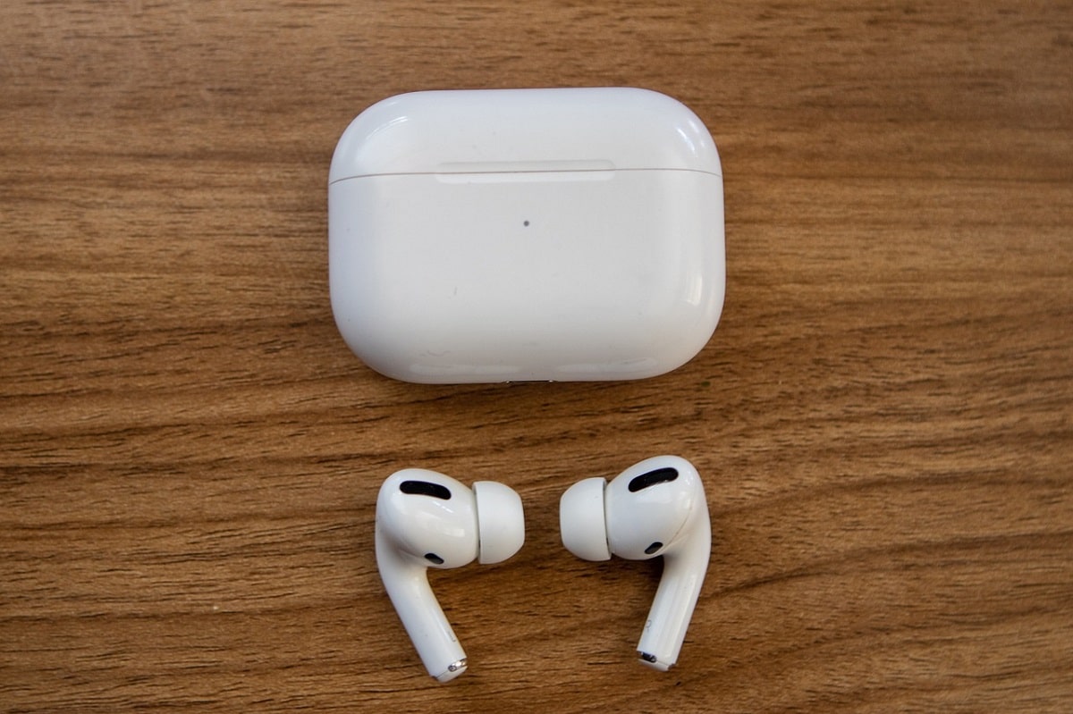 AirPods out of the case