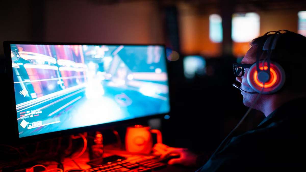 Online Gaming: What Are the Reasons Behind the Explosive Growth?