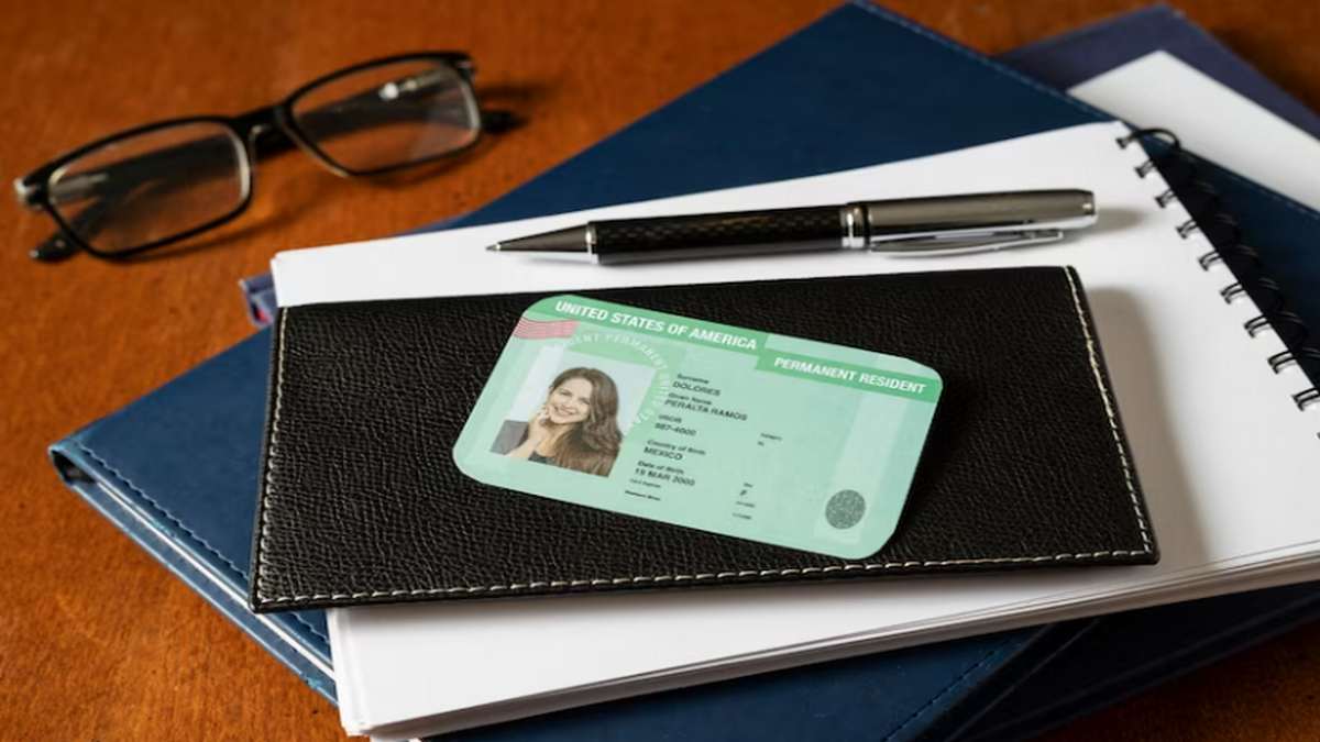 Buy Scannable Fake ID - Hot Fake IDs Online for Girls’ Night Out